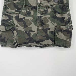 SHEIN Minirock grün Camouflage - Bild 1 von 5