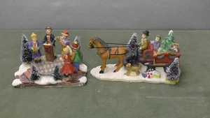 Christmas Village Accessories-people in horse drawn carriage and musicians - Picture 1 of 11