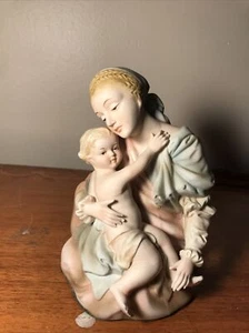 Vintage *MADONNA & CHILD* Lefton 7"T Statue ~ Hand Painted Bisque Porcelain U.S. - Picture 1 of 7