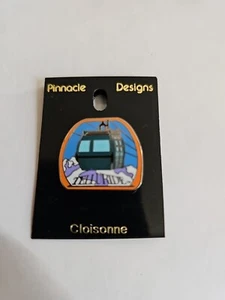 Telluride Travel Souvenir Pin - Picture 1 of 2