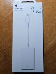 Apple USB-C to SD Card Reader - New in Sealed Box RRP $65 - Picture 1 of 1