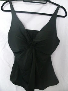 Ladies Naturally Close black bra fastening stretchy top. Size 40B. - Picture 1 of 1
