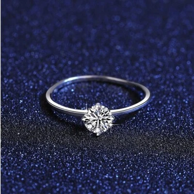 Elegant 18K 925 Sterling Silver 0.5CT Round Moissanite Eternity Ring - Image 1 of 3