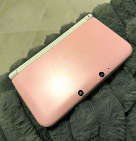 Nintendo 3DS LL SPR-001 Pink/White Handheld System Wi-Fi NTSC-J 4GB
