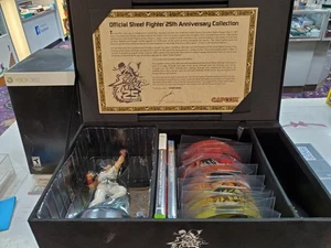 Street Fighter 25th Anniversary Collector's Set Never Displayed No Game Included - Picture 1 of 6