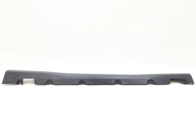 Moldeo basculante Mercedes Clase GLC 2017-2023 LH 253-698-08-00 Foto 1 de 4