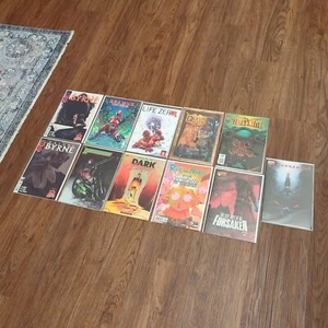 Lotto fumetti 2020-2023 #1 numero, 11 immagini, Vault, DC, libri Oni, prima stampa quasi nuova +  - Foto 1 di 12