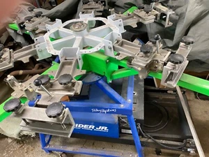 used silk screen printing equipment - Picture 1 of 12