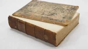 Der Verklingen o'ver den Nederlandtschen Catechismus, Two Parts in one Book  - Picture 1 of 4