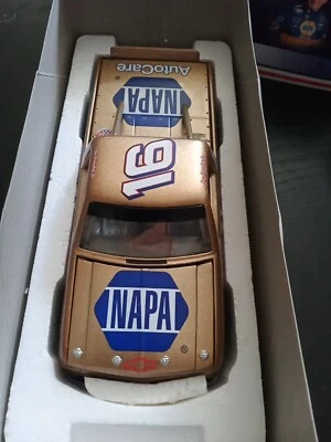 Camión Chevy Action #16 NAPA 1997 - Camión diecast dorado 1:24 edición limitada Foto 1 de 4