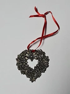 Pewter Poinsettia Heart Wreath Ornament By Reed And Barton - Picture 1 of 4