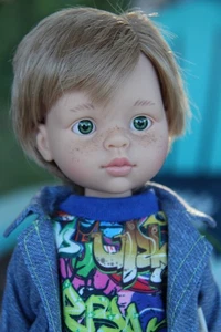 Paola Reina 04478 Luis Outfit Puppe 13"/32cm mit Vanille Duft -R - Bild 1 von 16