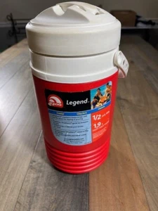 Igloo Legend Water Jug Cooler 1/2 Gallon Insulated Beverage Cooler Red 1.9 Liter - Picture 1 of 3