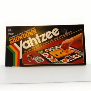 Juego de dados de mesa completo vintage Yahtzee Showdown - Milton Bradley 1991 - Imagen 1 de 3