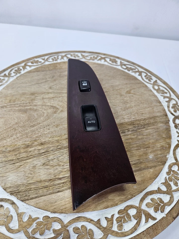 2007 LEXUS IS250 IS350 DOOR LOCK WINDOW SWITCH FRONT RIGHT SIDE OEM - Image 1 of 4