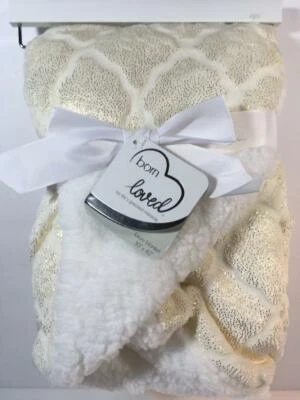 Nueva Manta DIAMANTE Decorativa de Piel Blanca y Sherpa con Manchas de Lámina Metálica Dorada Foto 1 de 4