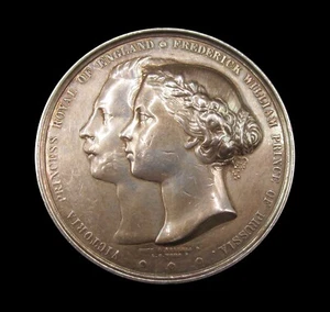 1858 MARRIAGE OF VICTORIA TO FREDERICK OF PRUSSIA 63mm SILVER MEDAL - BY WYON - Picture 1 of 2