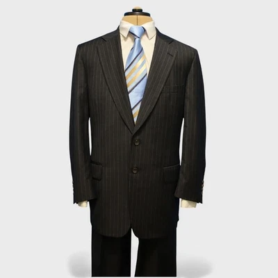 Paul Stuart Suit 41L Charcoal Pinstripe Super 110's Wool Woven in Italy 2 Button - Image 1 of 4