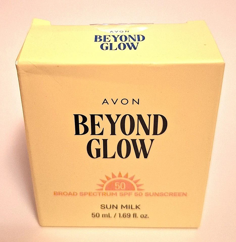 Avon Beyond Glow Sun Milk, FPS 50, nuevo en caja, 1,69 onzas líquidas, caduca 01/2027 Foto 1 de 1