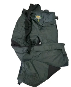 Men’s Cabela’s Extreme Wet Weather Green Snow Bibs Sz Medium Regular Made In USA - Picture 1 of 11