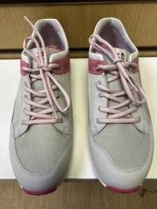 ECCO LADIES GOLF SHOES SIZE 39 NEW Grey/Pink Trainer SAN12 - Picture 1 of 22