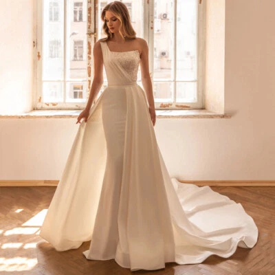 Luxury Mermaid Wedding Dresses One Shoulder Detachable Train Sequin Bridal Gowns - Image 1 of 4