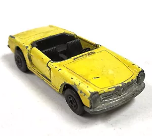 Scatola fiammiferi vintage n. 27 Mercedes 230 SL giallo pressofuso Lesney AX073 - Foto 1 di 3