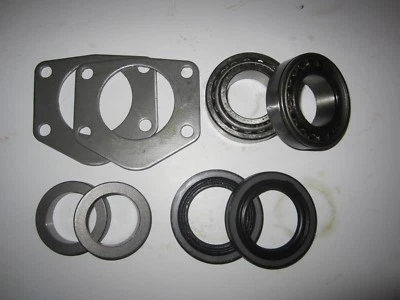 2 Sets Spicer Jeep Cherokee XJ MJ 86 - 93 Dana 44 Axle Bearing and Seal Kit  - Image 1 of 4