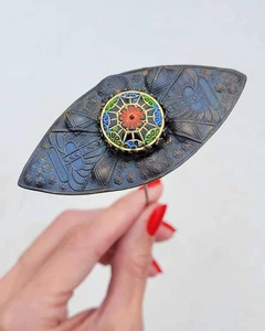 Antike viktorianische Kunsthandwerk Blumen handbemalte Kupfer Pin Hutnadel 11" - Bild 1 von 7