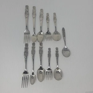 Oneida Community Stainless Children's PETER RABBIT BUNNY 11 Pieces Flatware - Picture 1 of 23