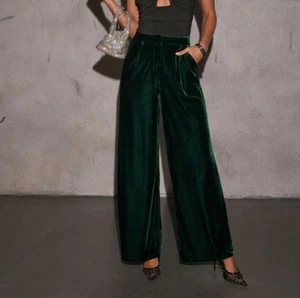 NWOT Vici Green Wide Leg Velvet Pants Size Medium - Picture 1 of 7