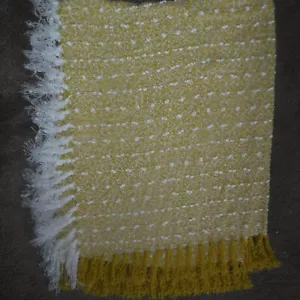 Rachel Ashwell SHABBY CHIC Throw Blanket Nubby Knit Mustard Yellow White Tassel - Picture 1 of 3