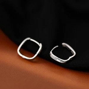 925 Sterling Silver CZ Crystal Square Hoop Circle Huggie Earrings Girls Gift UK - Picture 1 of 6