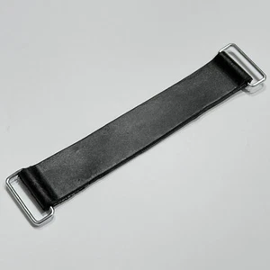 Correa de retención de goma genuina para batería MASH - ancho 26 mm, longitud 157 mm - Imagen 1 de 1
