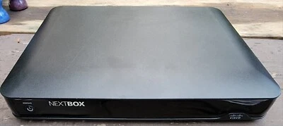 Terminal de comunicaciones domésticas receptor de satélite digital HDC Cisco 9865 USADO Foto 1 de 3