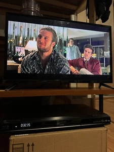 Panasonic DMP-BD60 Blu-ray Player w/ Remote & HDMI AV Out - Cleaned And Tested - Picture 1 of 9