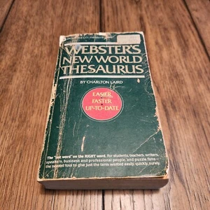 Websters New World Thesauraus Dictionary Encyclopedia 1974 Green Paperback - Picture 1 of 6