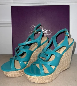 NIB FERGALICIOUS Fergie Indie Turquoise Platform Espadrille Wedge Sandals 7.5M - Picture 1 of 9