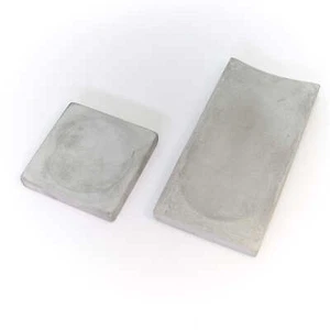 Bandejas de concreto Kristina Dam - decoración del hogar y la mesa - Imagen 1 de 8