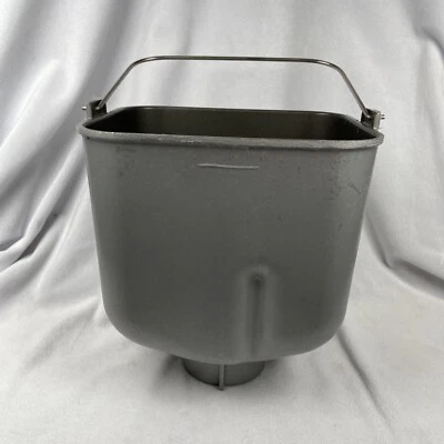 Caja de pan Toastmaster modelo 1148 Foto 1 de 4