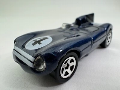 Hot Wheels 1998 First Editions Jaguar D-Type Collector No 638 New Loose - Image 1 of 4