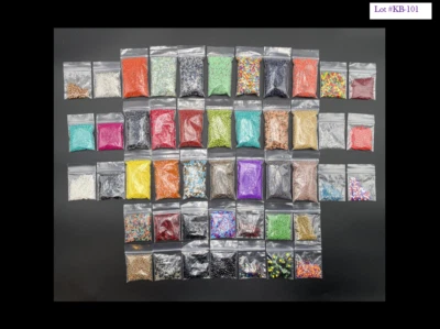 2,78 lb. Varias cuentas de semillas en bolsas - el lote que se muestra es uno que recibirás (#KB-101) Foto 1 de 4