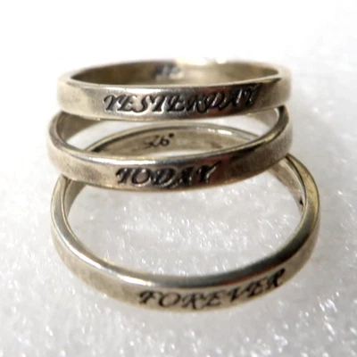 VINTAGE LAVAGGE STERLING SILVER "YESTODAY TODAY FOREVER" BAND RING~3 in 1~SIGNED Foto 1 de 3