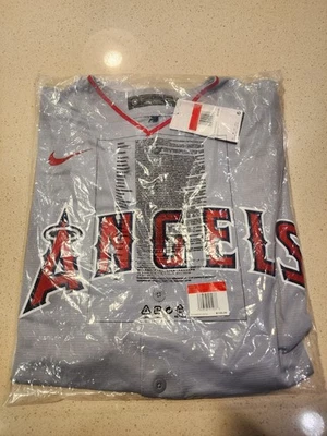 Футболка мужская Nike Mike Trout Los Angeles Angels No27 серая выездная ограниченное издание размер L 135 долл. США - Изображение 1 из 4