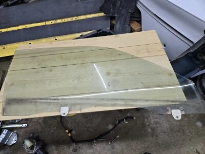 88-91 本田 CRX - 乘客右前 - 门玻璃窗 - 原始设备制造商工厂  — 第 1/4 张图片