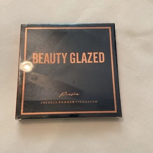 Beauty Glazed Presse Pressed Powder Eyeshadow Burgundy Pallette BRAND NEW SEALED - Picture 1 of 2