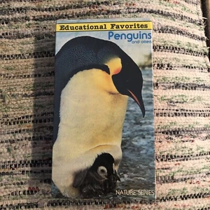 RARE Penguins & Otters Nature Series VHS,1988 ,educational Favorites, New Sealed - Bild 1 von 5