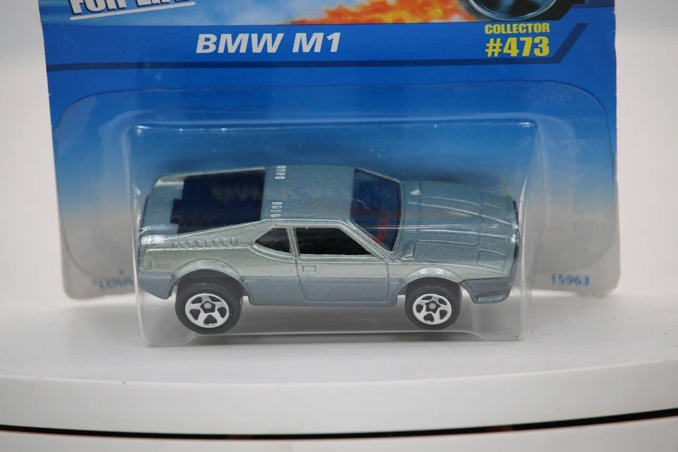 BMW M1 Hot Wheels 5 velocidades plata 1995 tarjeta azul coleccionista #473 Foto 1 de 4