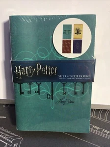 NEU VERSIEGELT 700652HP Harry Potter 4er Set Notizbücher Zaubererwelt - Bild 1 von 3