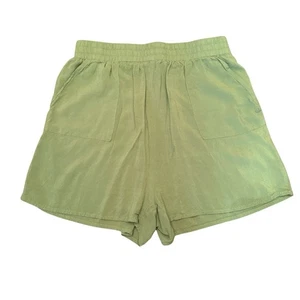 Princess Polly Women’s Size 6 Bright Green Rayon High Rise Shorts Pockets EUC - Picture 1 of 6